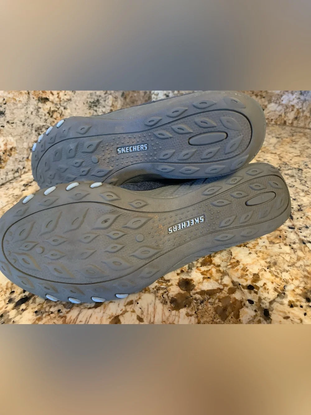 Skechers blue memory foam slip on tennis shoes size 8